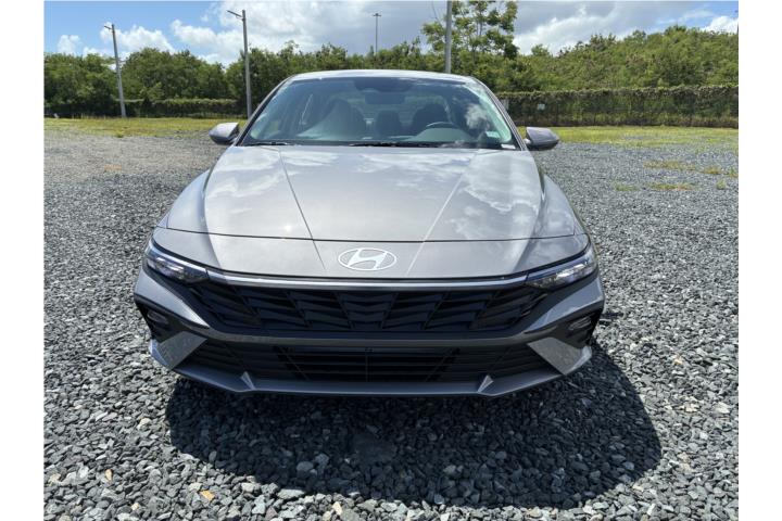 Hyundai Elantra del 2026
