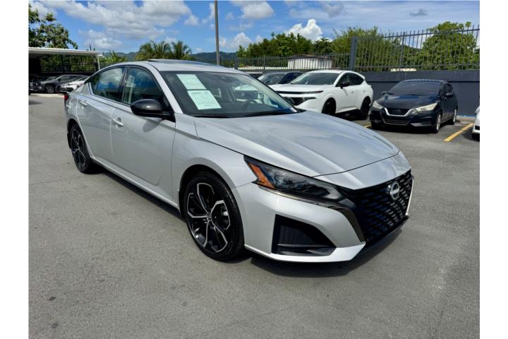 Nissan Altima del 2025