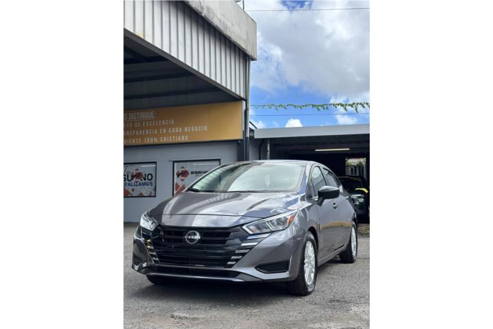 Nissan Versa del 2023