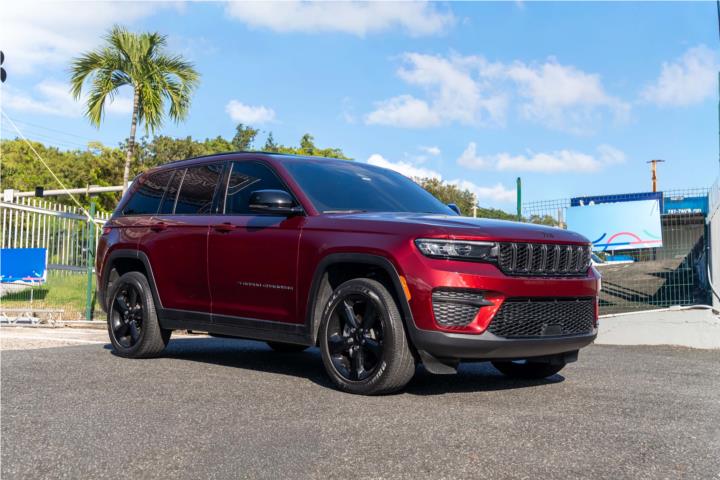 2024 Jeep Grand Cherokee Laredo