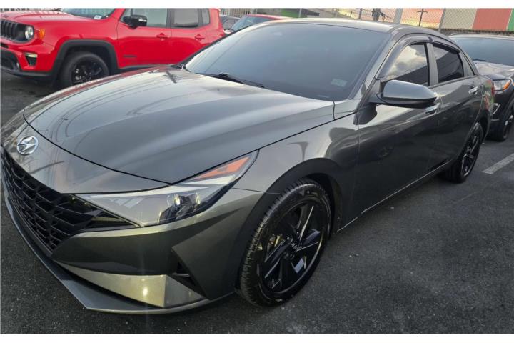 Hyundai Elantra SEL 2023