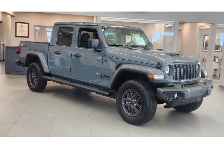 Jeep Gladiator Dark Sky