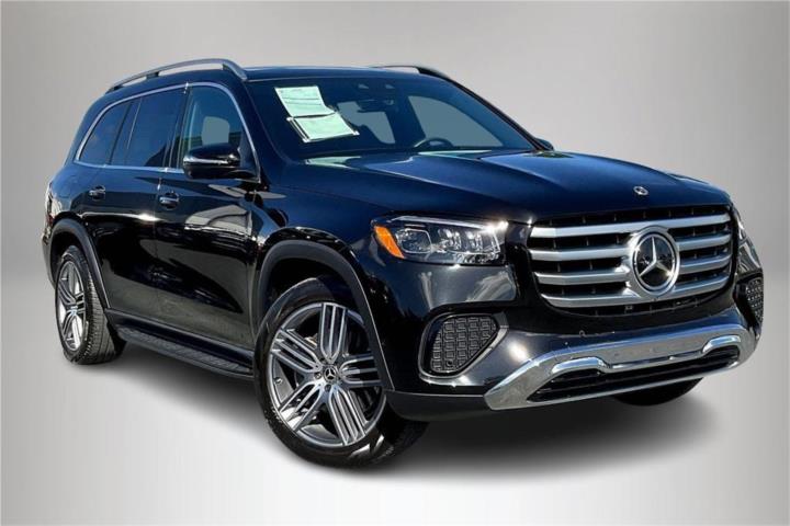 2025 Mercedes-Benz GLS