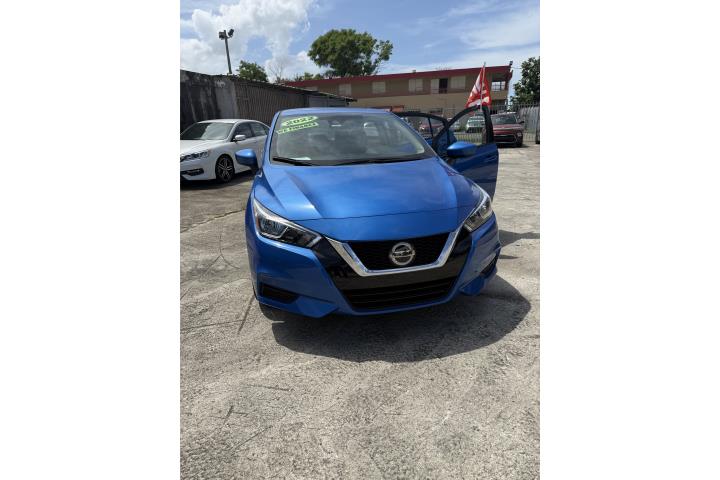Nissan Versa del 2022
