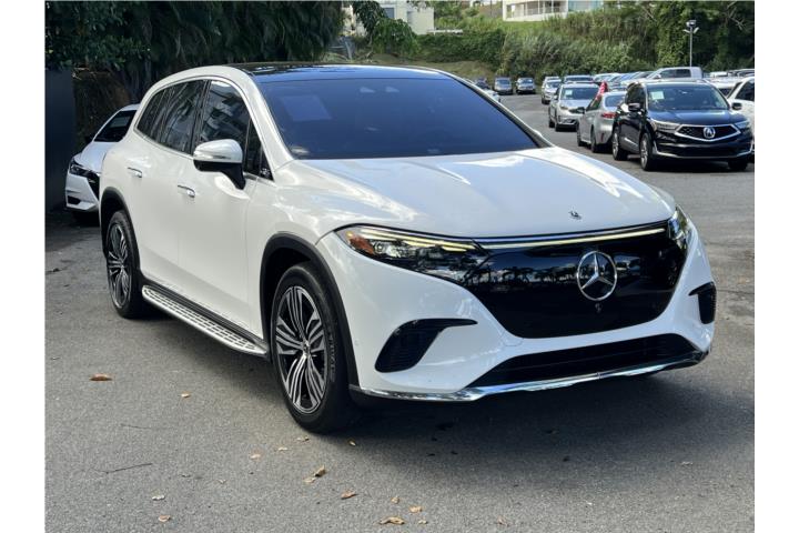 Mercedes Benz EQS SUV del 2023