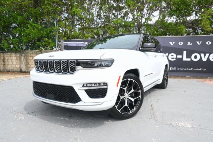 2022 Jeep Grand Cherokee Summit 4WD