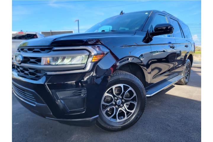 2023 Ford Expedition XLT