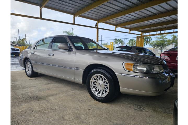 Lincoln Town Car del 1999