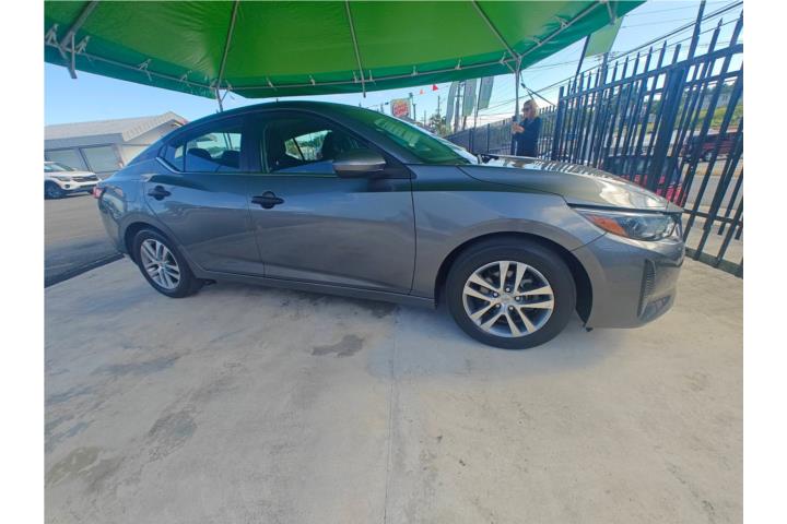 Nissan Sentra del 2024