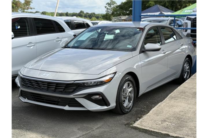 Hyundai Elantra del 2025