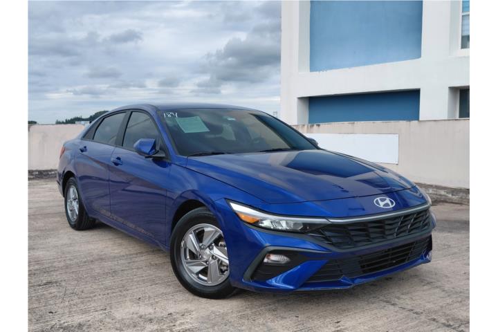 Hyundai Elantra del 2024