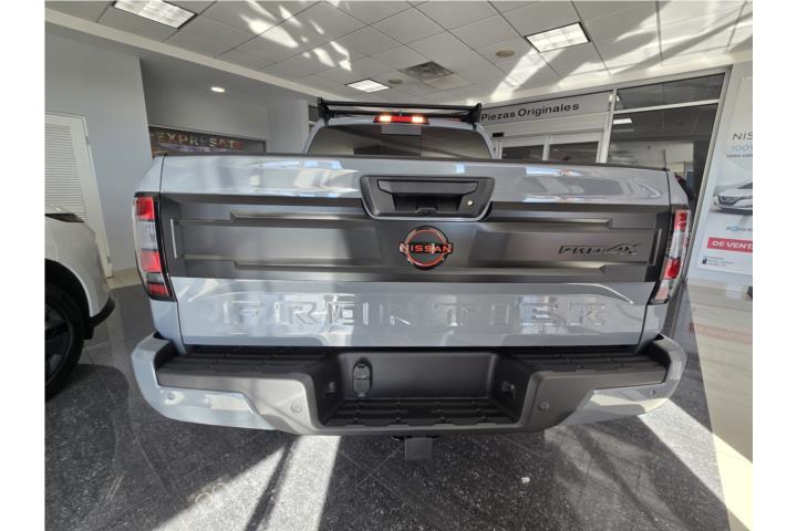 Nissan Frontier del 2026