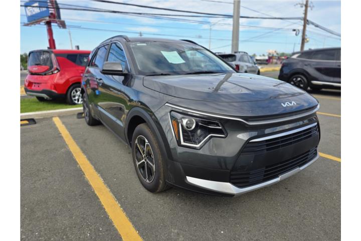 2025 Kia Niro LX