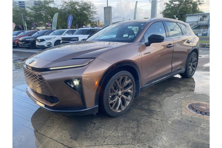 2025 Toyota Crown Signia Limited