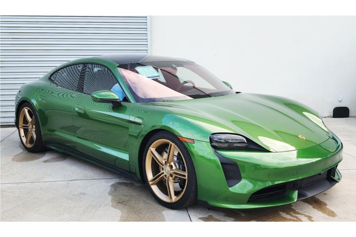 Porsche Taycan Turbo 2022