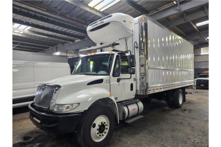 International 4300 refrigerado 2018