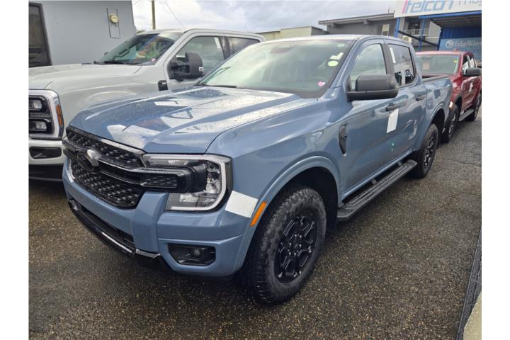 Ford Ranger XLT Black Package