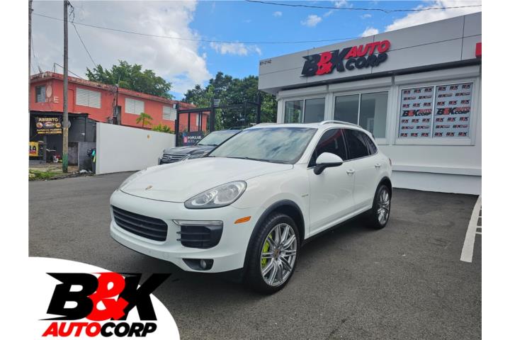Porsche Cayenne E-Hybrid del 2016