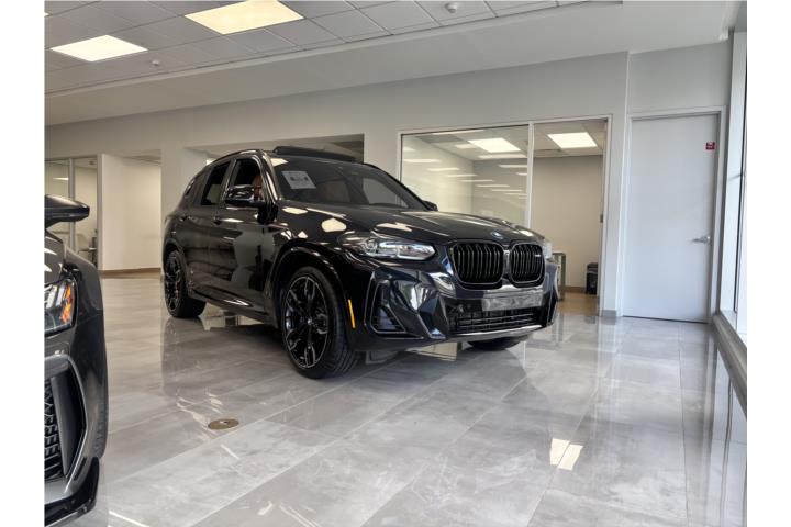 BMW X3 40i - 10,041 Miles - Carbon Black