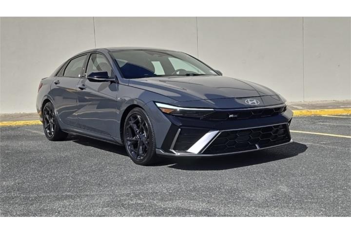 Hyundai Elantra del 2025