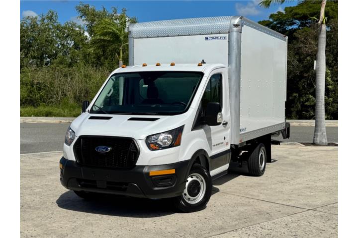 Ford Transit Cargo Van del 2023