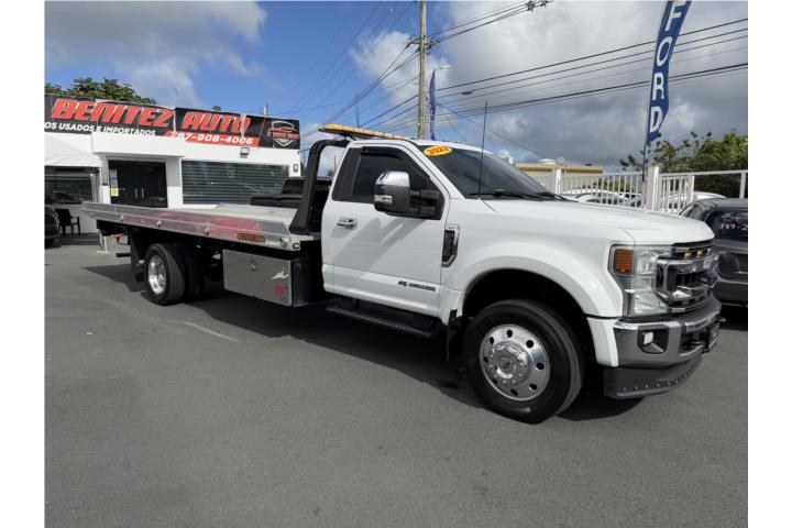 Ford F-550 XLT 2022 con Plataforma (Tow Truck)