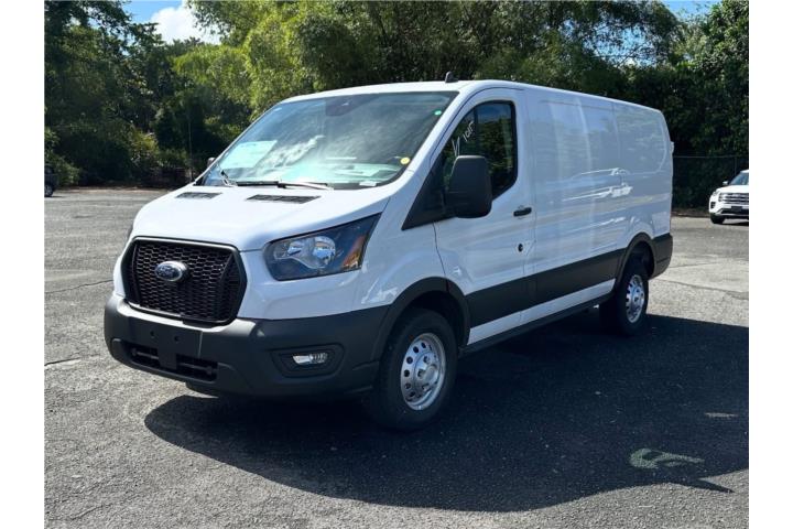 Ford Transit Cargo Van del 2025
