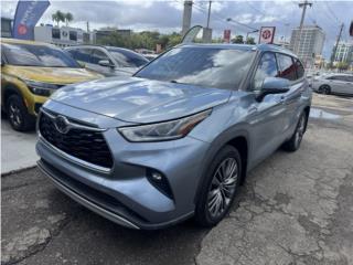 Toyota Puerto Rico Modelo Platinum interior chocolate