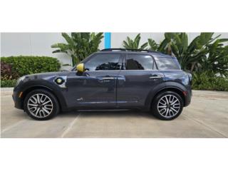MINI  Puerto Rico COUNTRY MAN S JOHNCOOPERWORKS PACKAGE HYBRID 