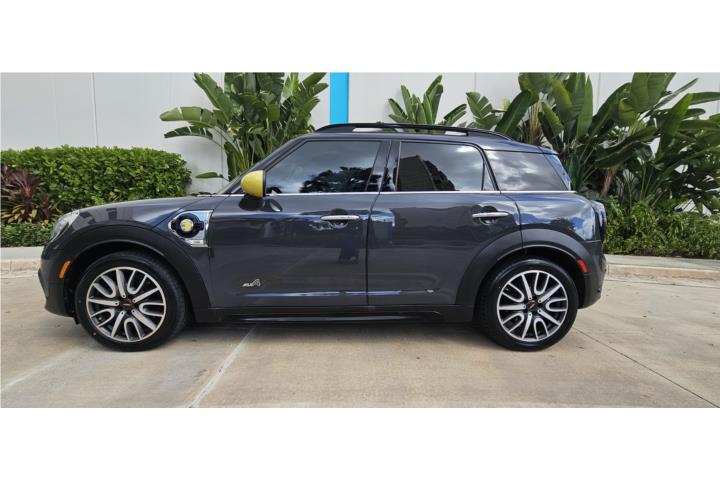 2019 MINI Countryman S John Cooper Works Package