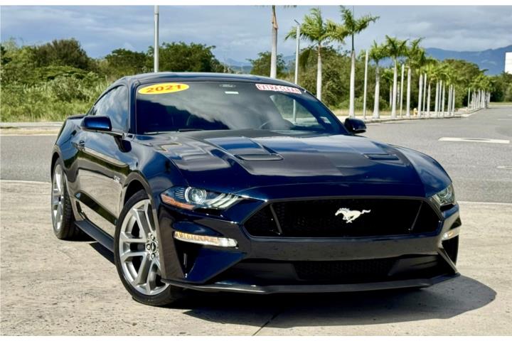 2022 Ford Mustang GT Premium Package
