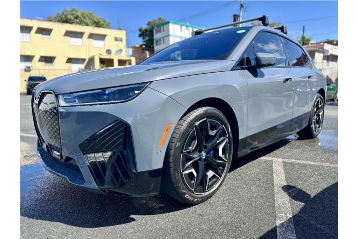 2024 BMW iX xDrive50 Super Clean