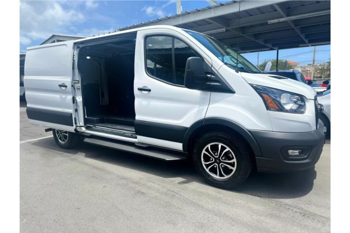 Ford Transit Cargo Van del 2024