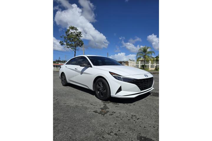 Hyundai Elantra del 2022