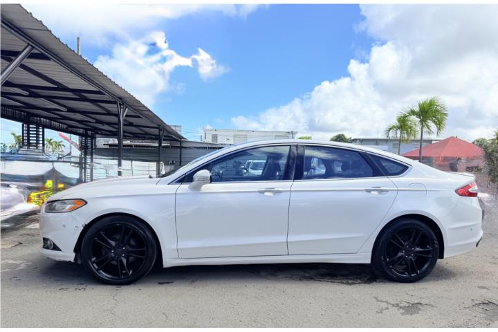Ford Fusion del 2013