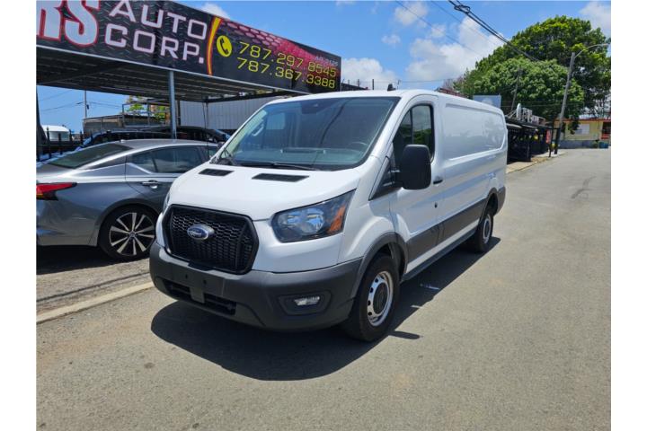 2021 Ford Transit Cargo Van