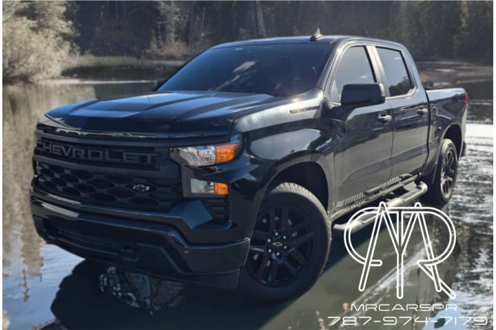 2023 Chevrolet Silverado Custom 4x2