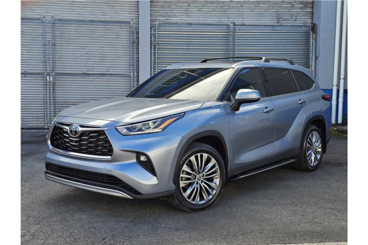 2023 Toyota Highlander Platinum