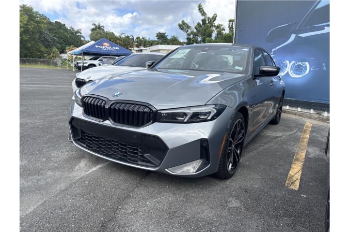 BMW 330e del 2023