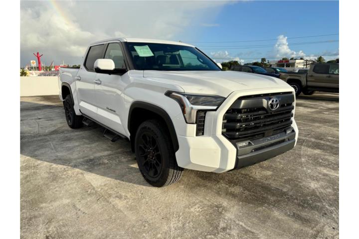 2026 Toyota Tundra SR5 Premium 4x4