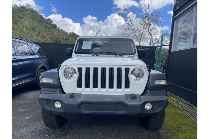 2023 Jeep Wrangler 48k miles