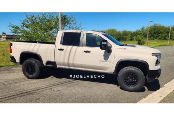 2026 Chevrolet Silverado 2500 ZR2 4x4 Duramax