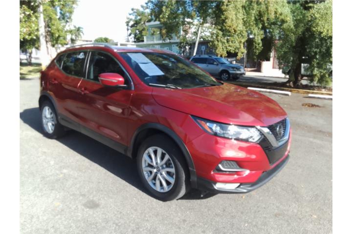 Nissan Rogue Sport del 2022