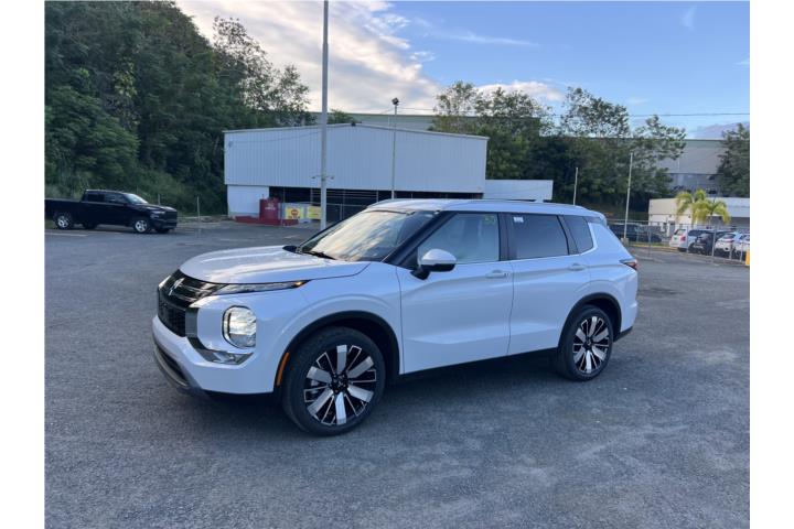 Mitsubishi Outlander del 2026