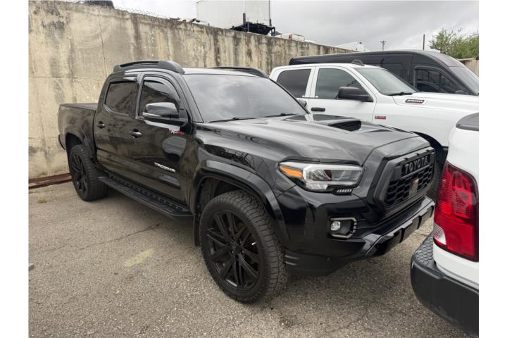 TACOMA TRD 2022 EXCELENTES CONDICIONES