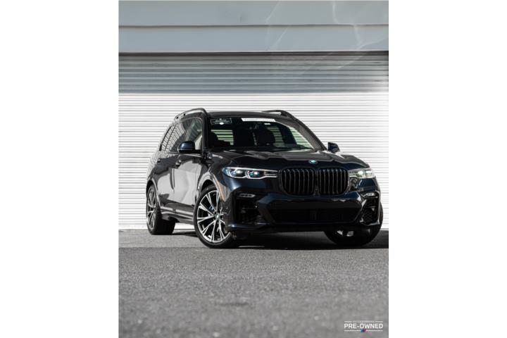 2022 BMW X7 M50i
