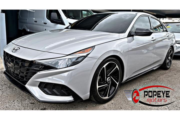 Hyundai Elantra del 2023