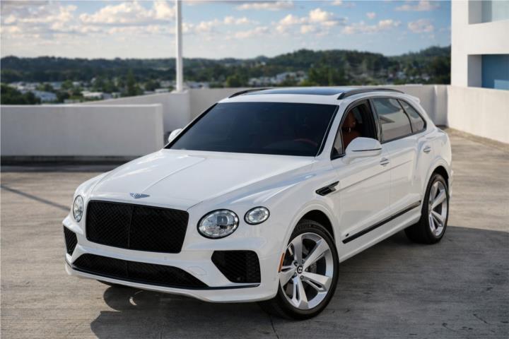 BENTLEY BENTAYGA V8 2022