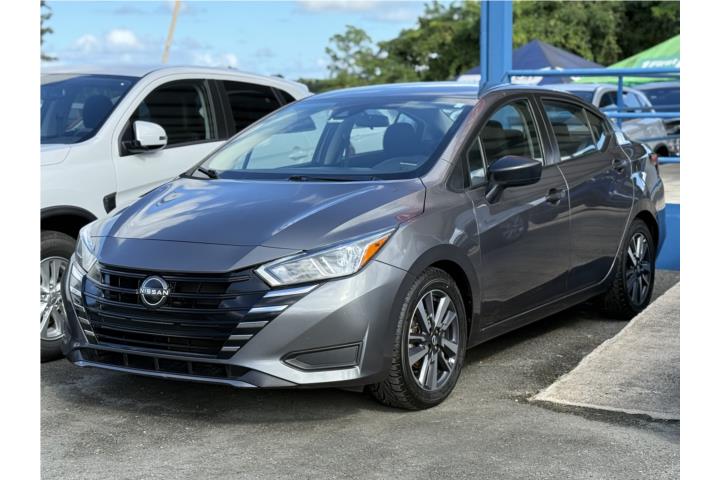 Nissan Versa del 2024