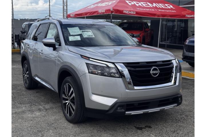 2025 Nissan Pathfinder Platinum